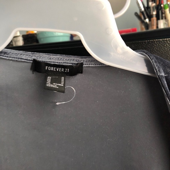 Forever 21 crop top - Picture 4 of 4